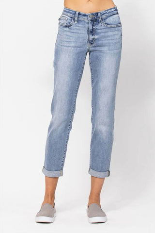 Judy Blue - Mid Rise Boyfriend Jeans