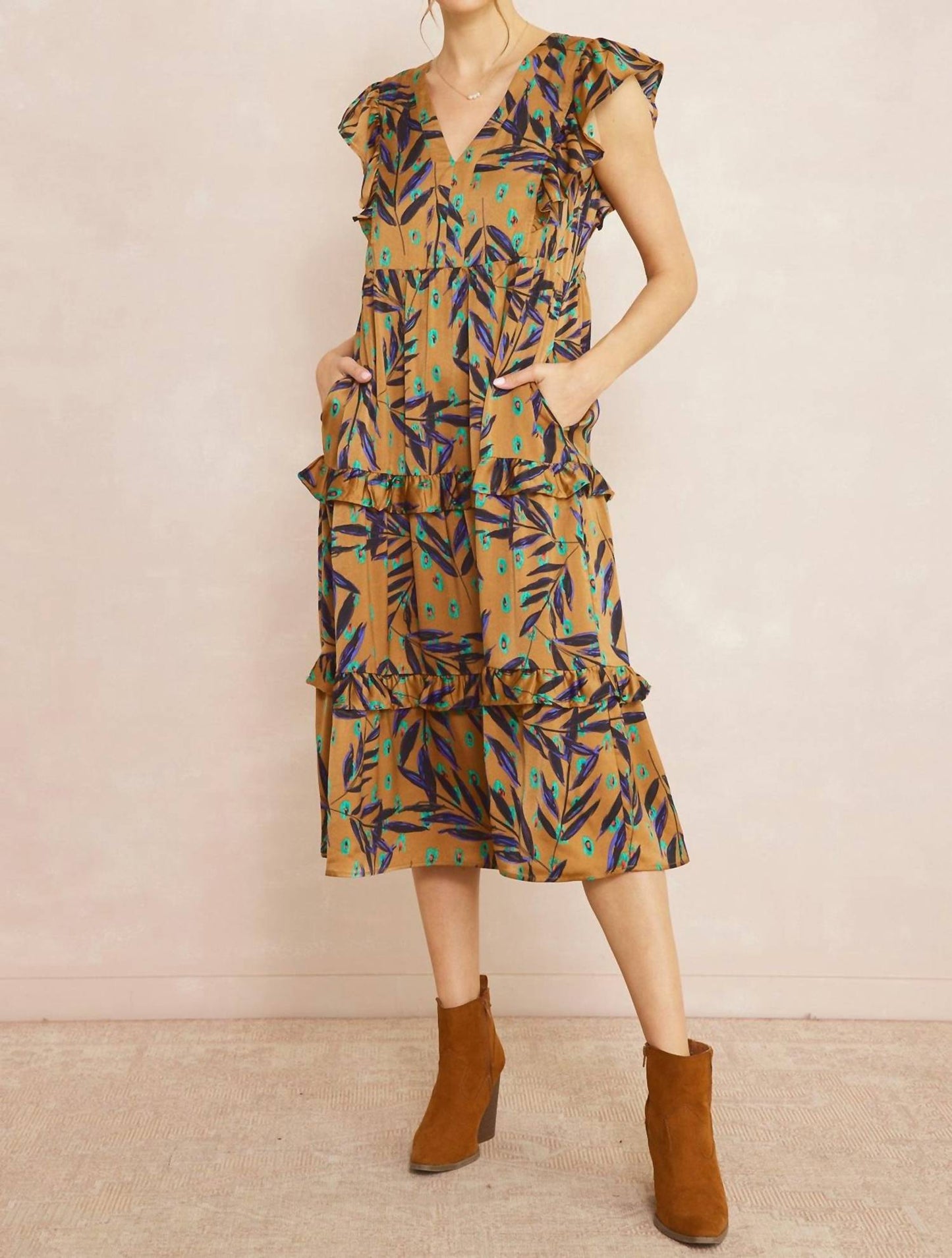Entro - Ruffled Pocket Printed Dress