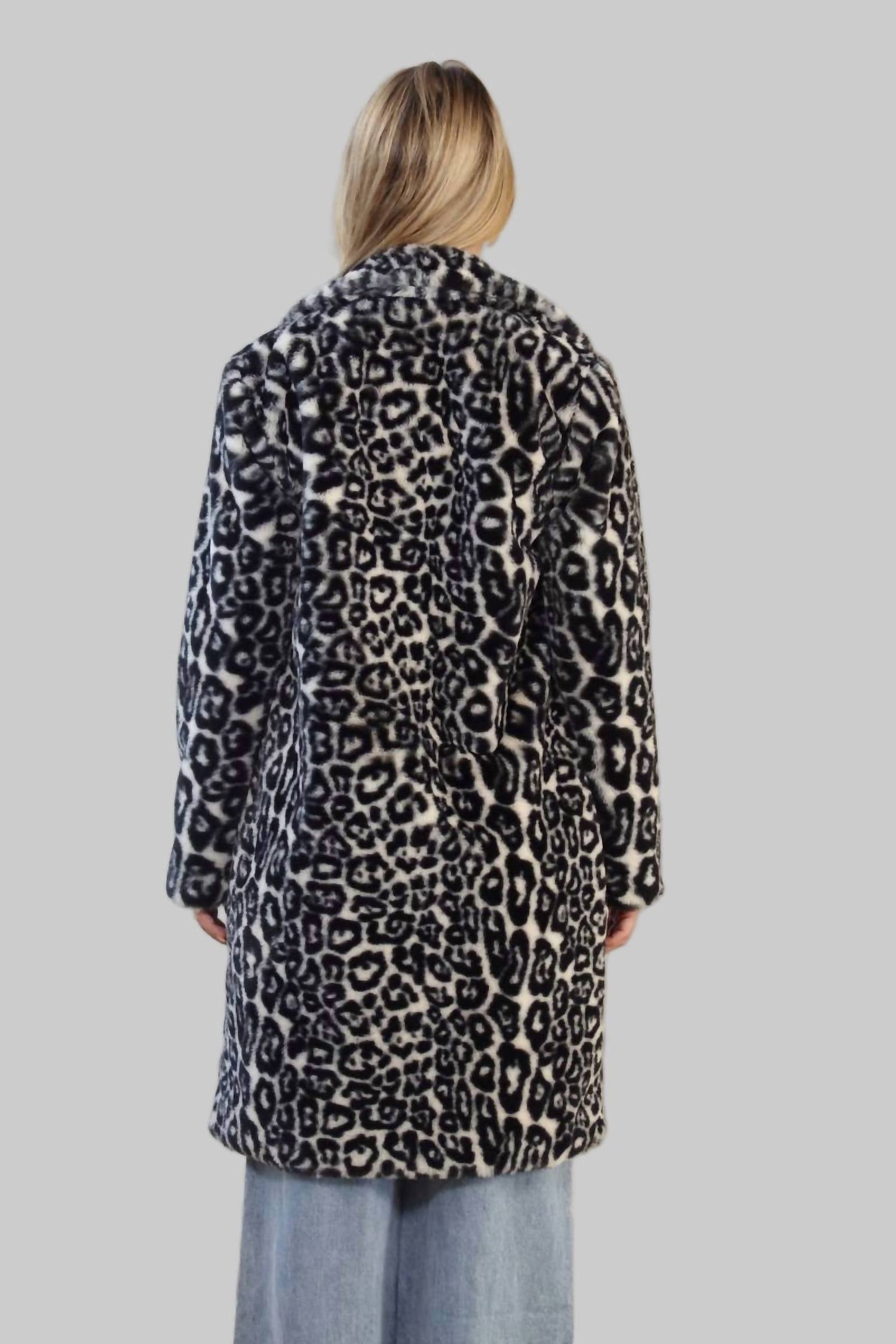 26 International - Serafina Leopard Coat