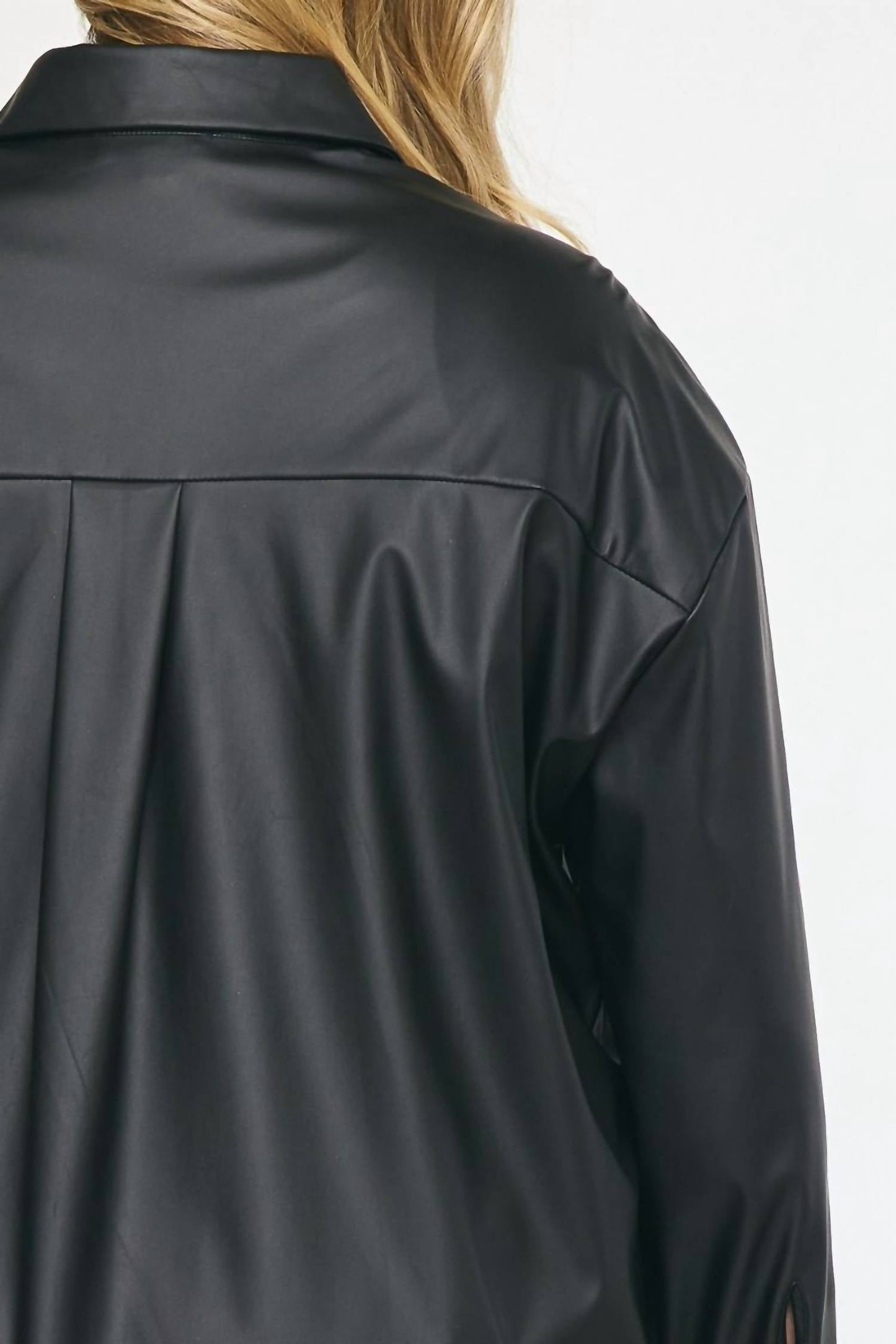 Entro - Pleather Top