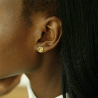 Astor & Orion - Women's Pyramid Studs