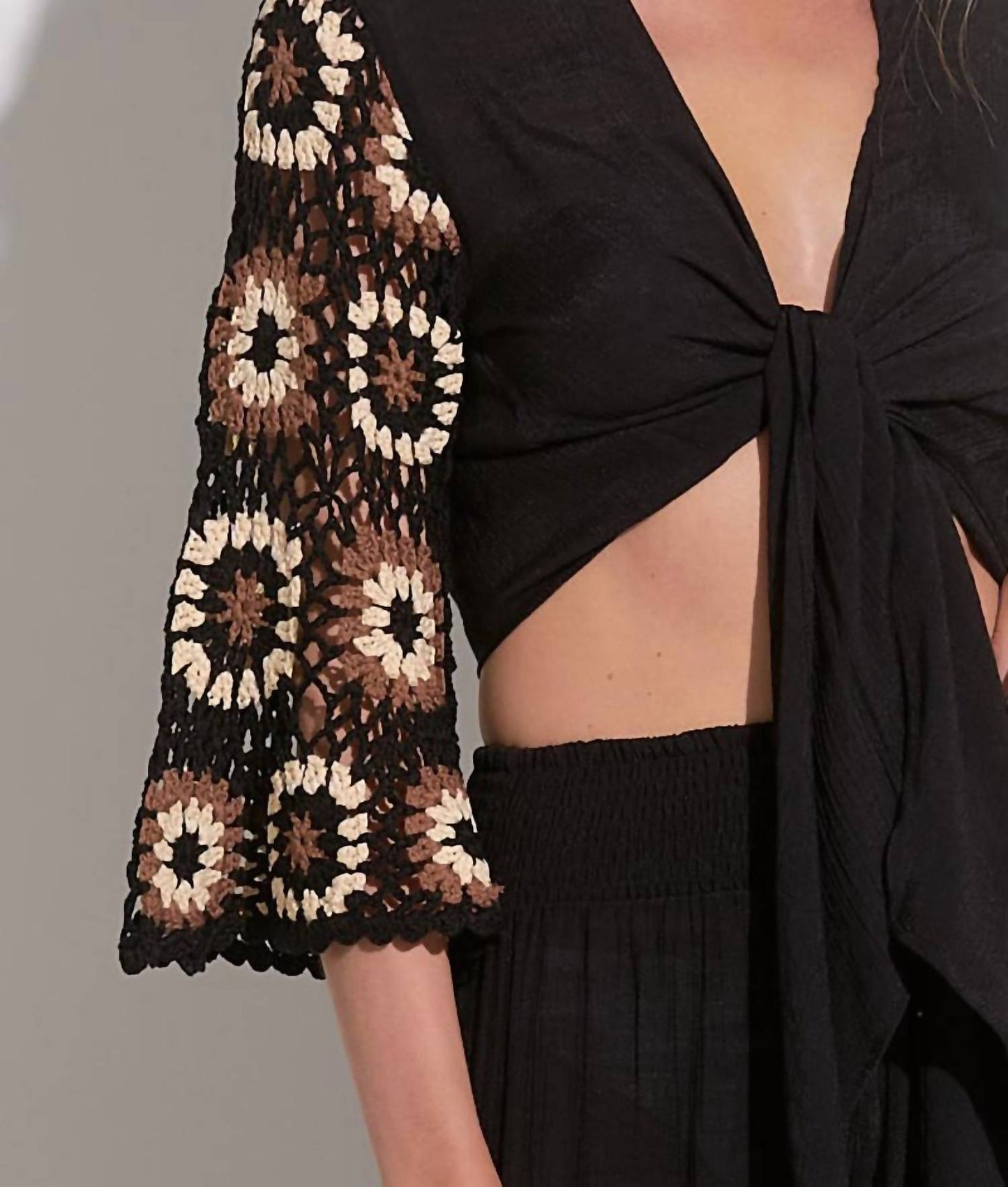 Elan - Panama Tie Front Top