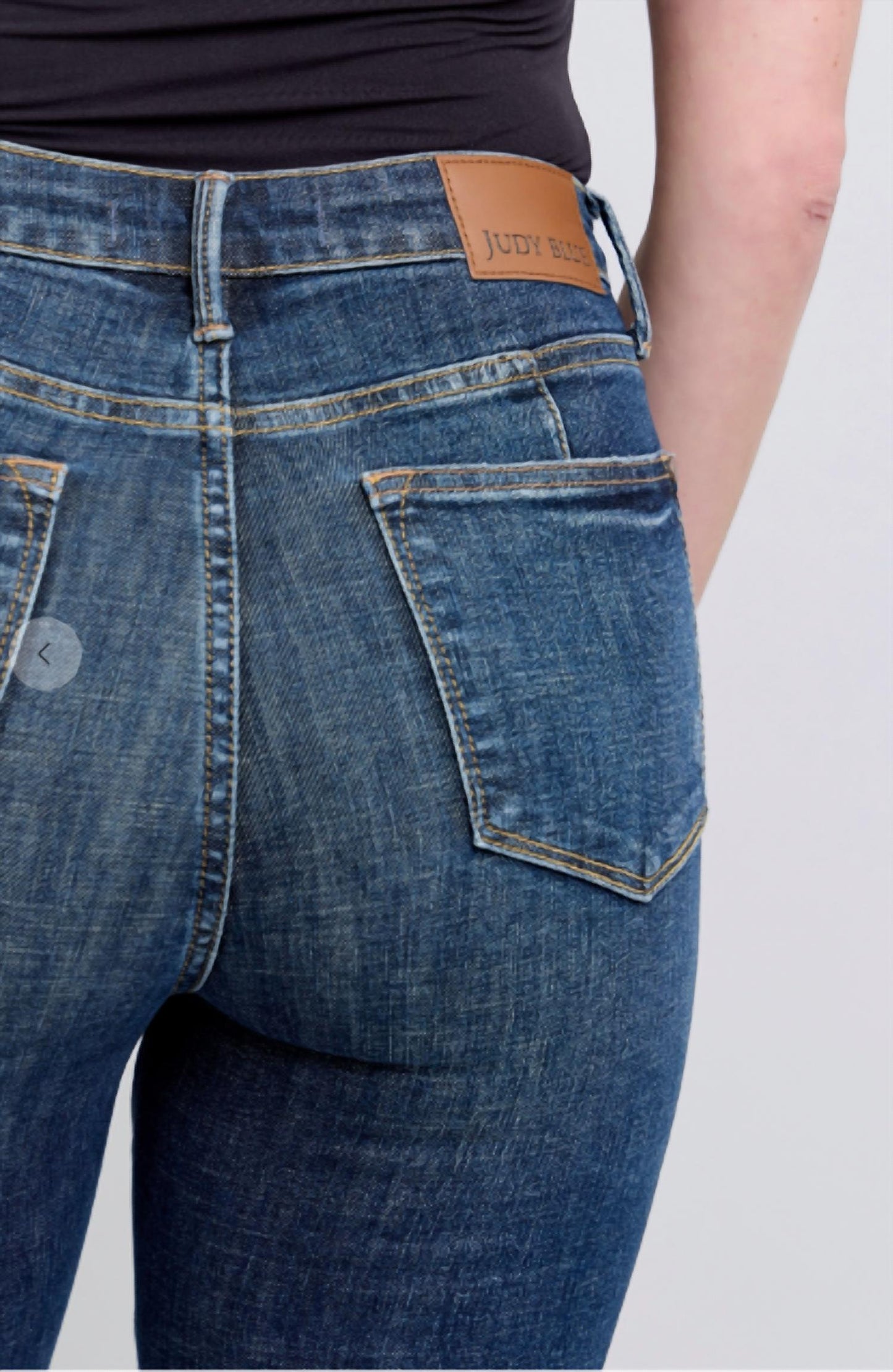 Judy Blue - Tummy Control Dark Wash Jeans