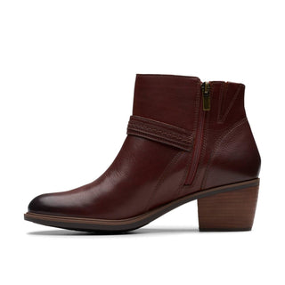 Clarks - WOMEN'S NEVA BUCKLE BOOTS