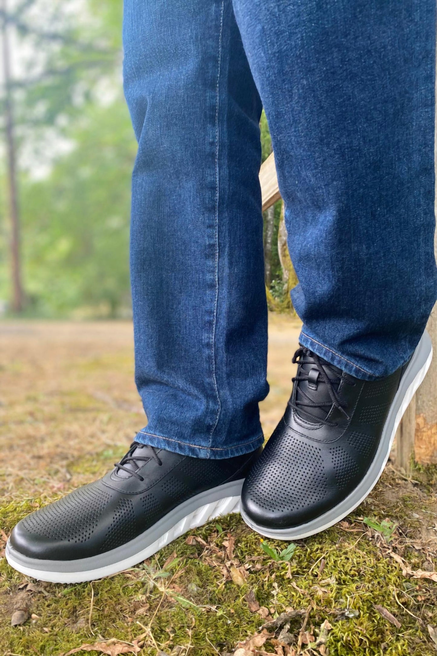 Johnston & Murphy - Men Activate U-throat Shoes