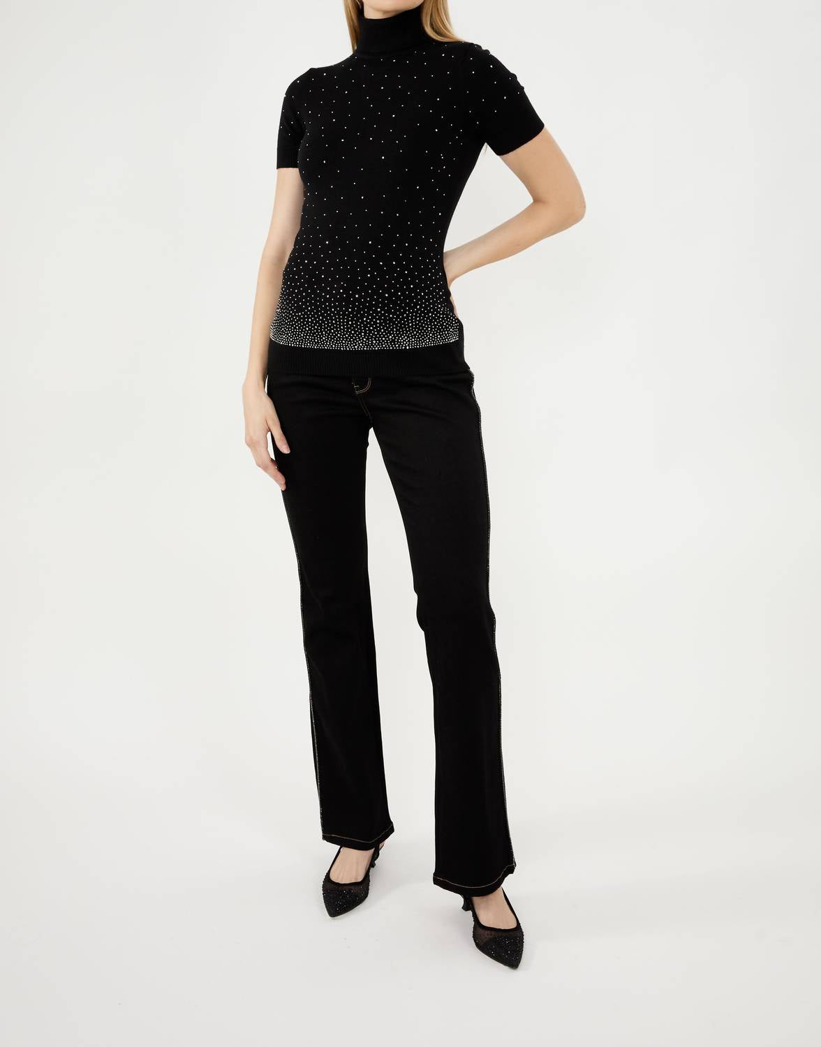 Frank Lyman - Fitted Polka Dot Knit Top
