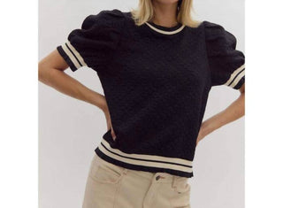 Entro - Short Sleeve Floral Textured Top