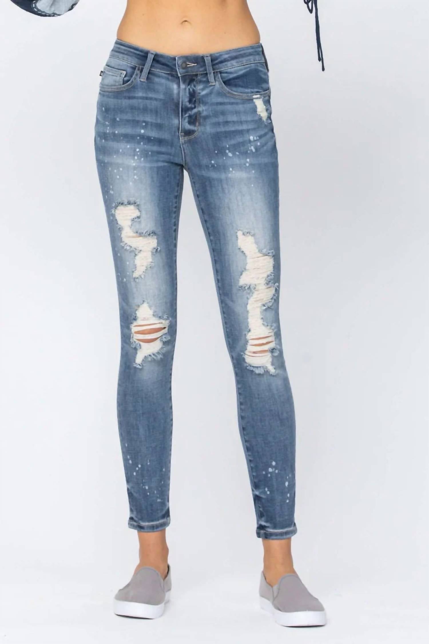 judy-blue-bleached-distressed-skinny-jeans