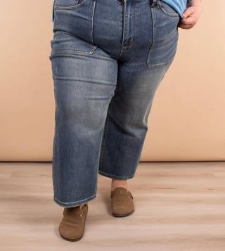 Judy Blue - Women's Wide Crop Jeans