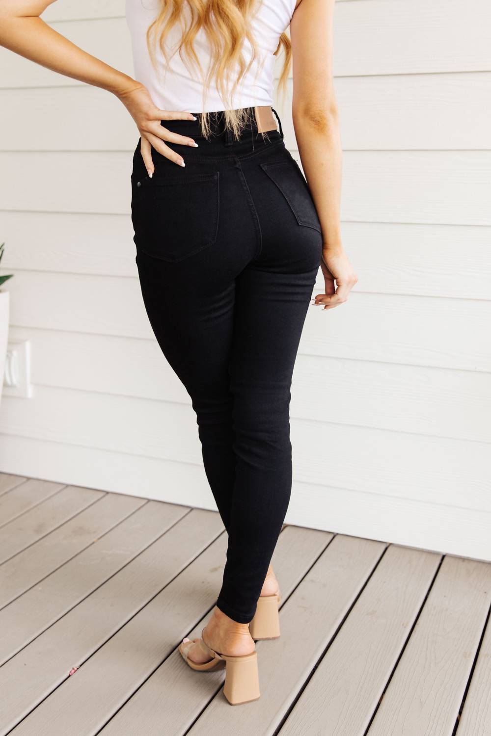 Judy Blue - High Rise Control Top Classic Skinny Jeans