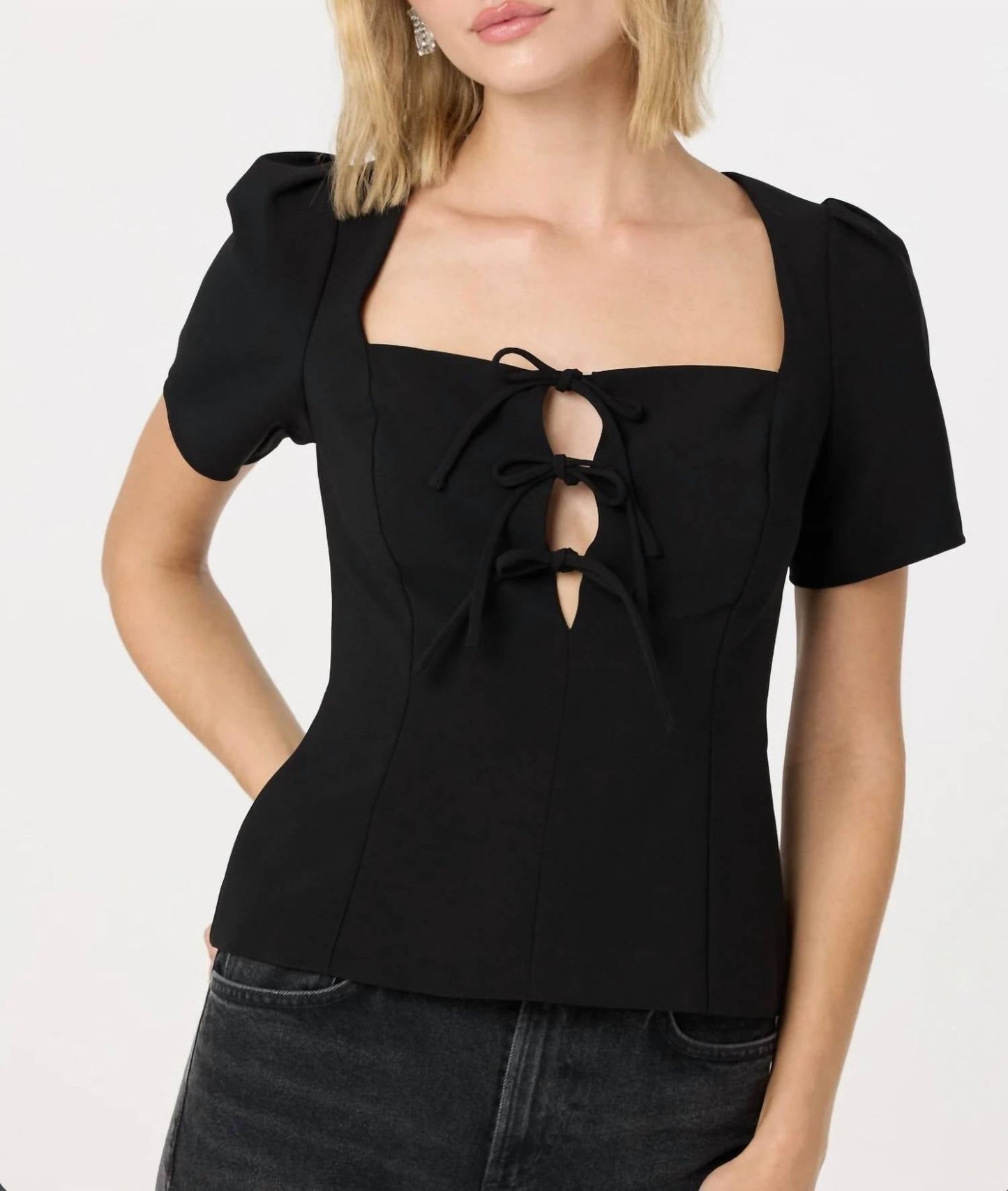 Astr - Torie Tie-Front Top