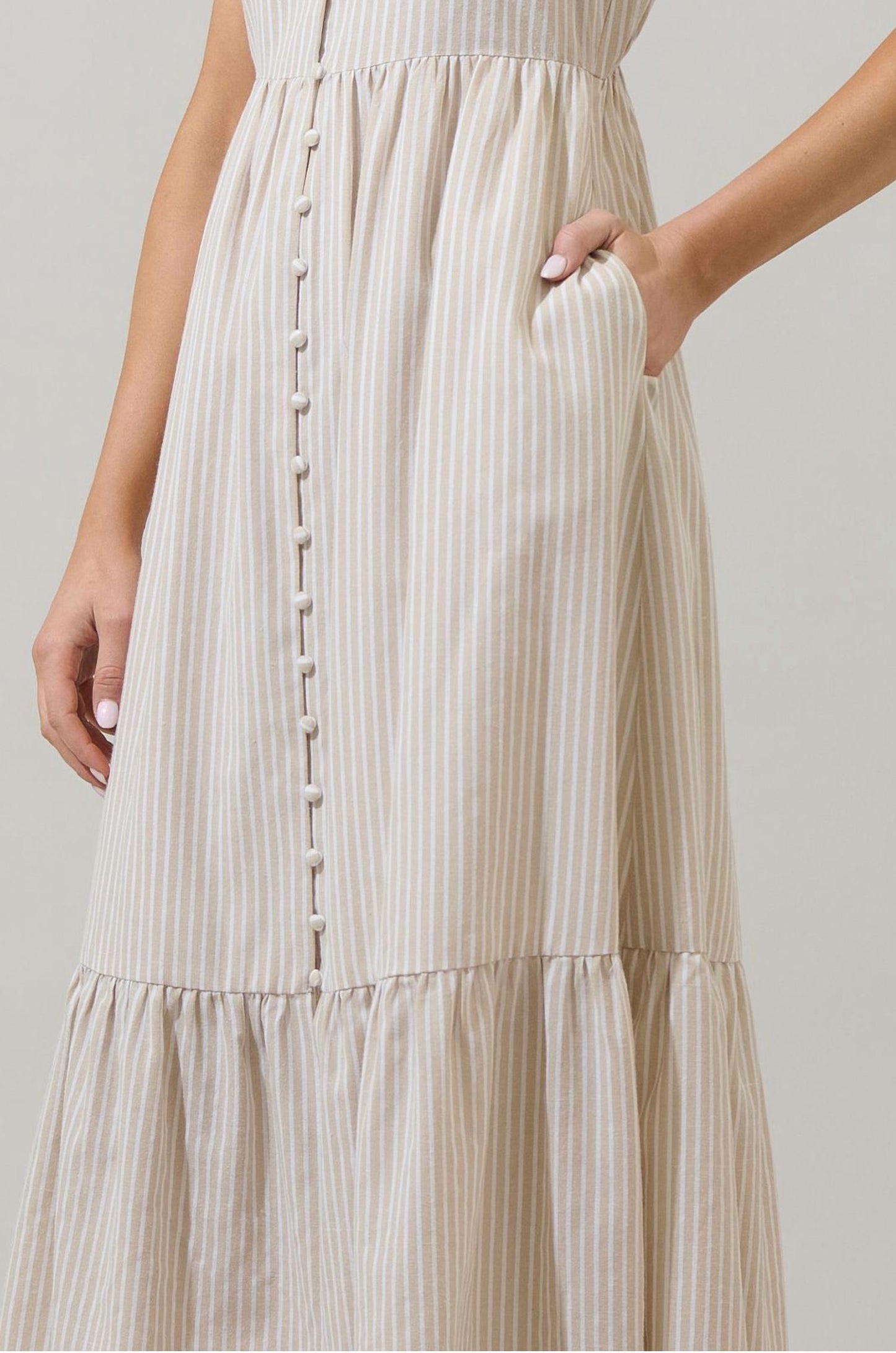 Sugarlips - Sandy Striped Evianna Flutter Maxi Dress