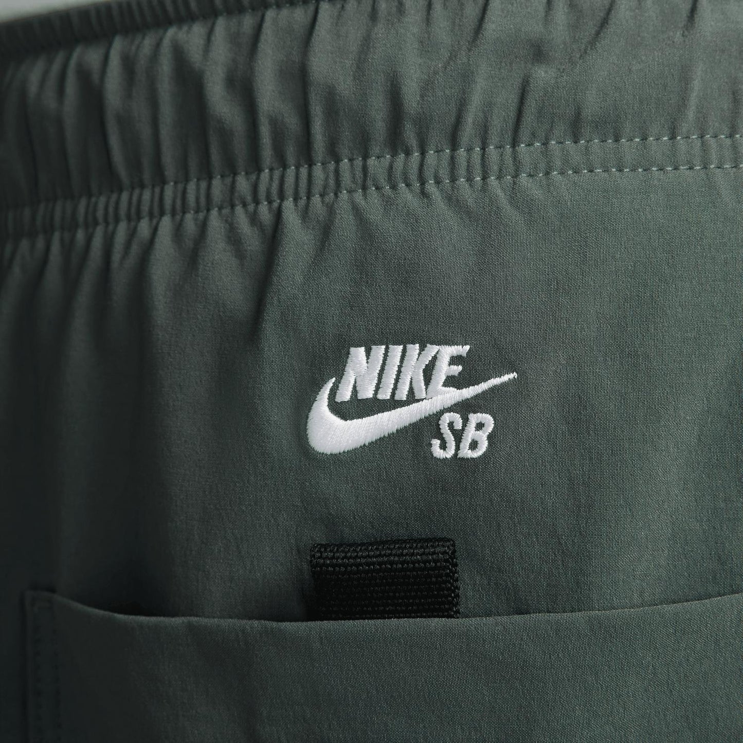Nike - SB Kearny Cargo Pants
