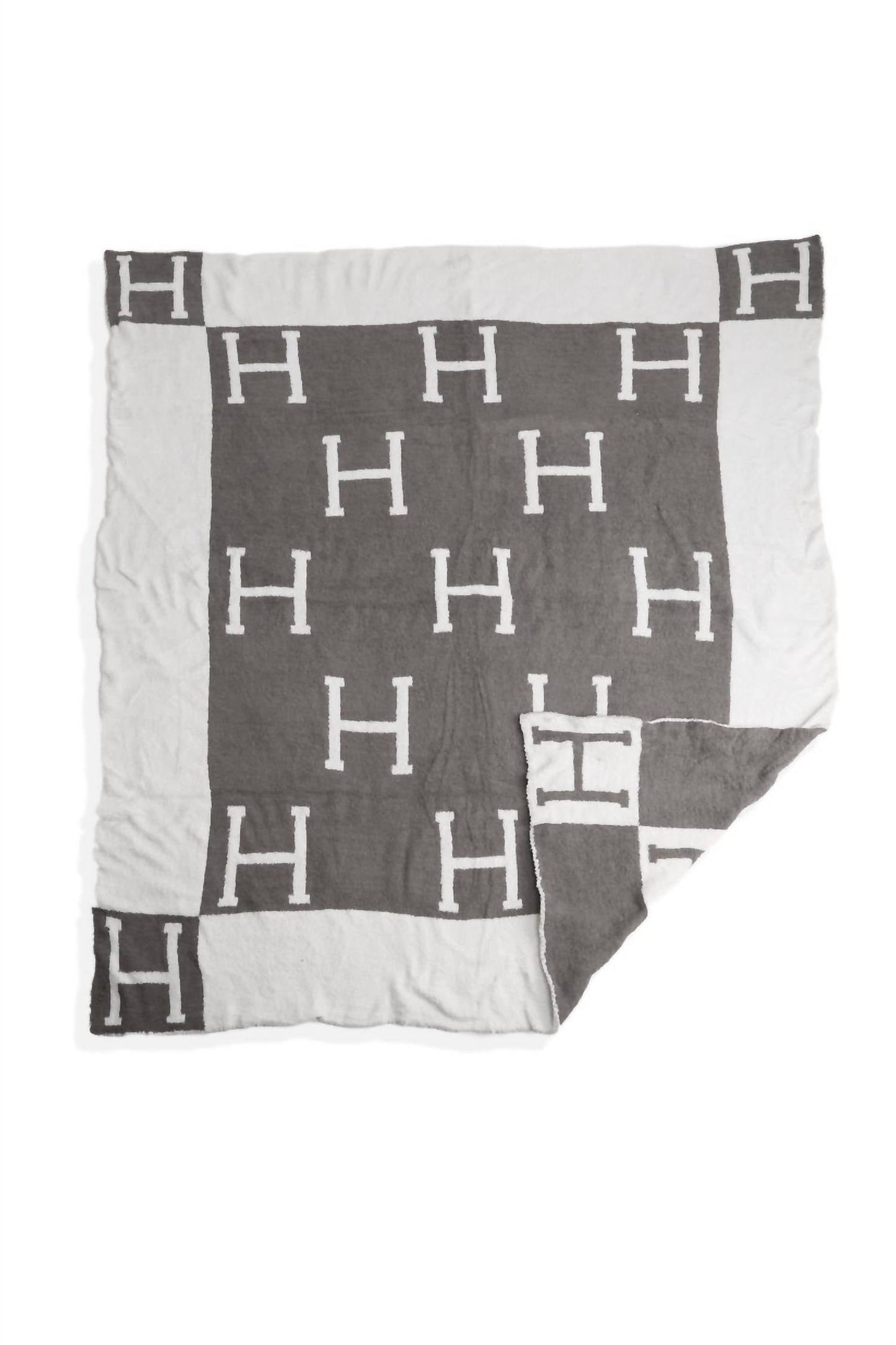Comfy Luxe - "H" Blanket