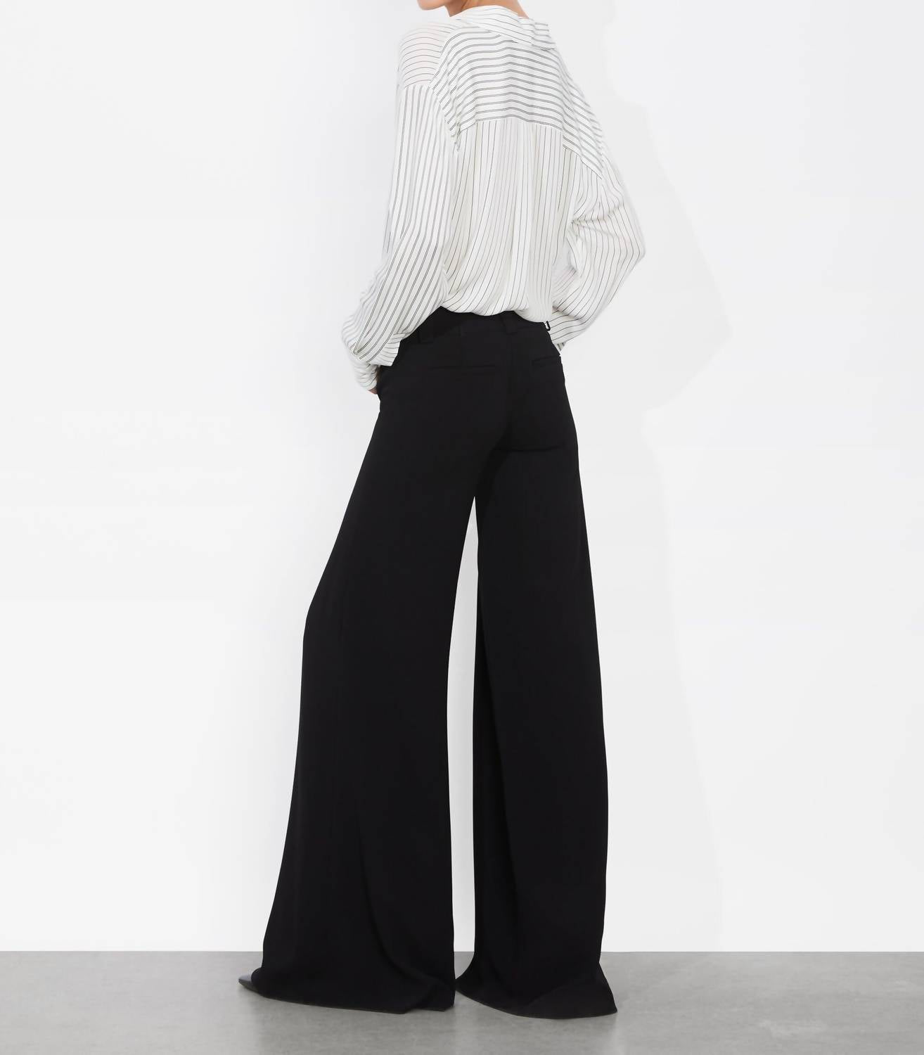 Alice + Olivia - Dimitra Oversized Hi Lo Button Down Shirt