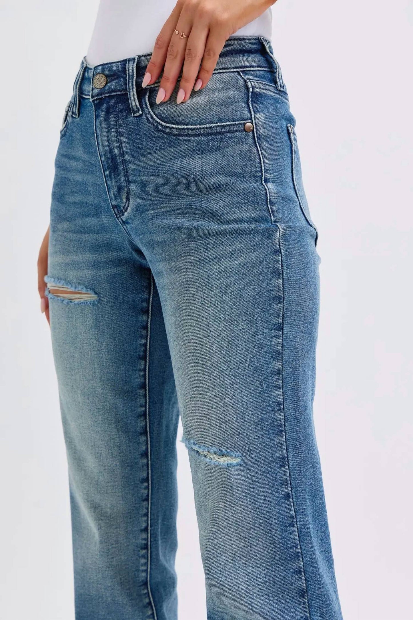 Judy Blue - Mid Rise Contrast Wash Destroy Dad Jean