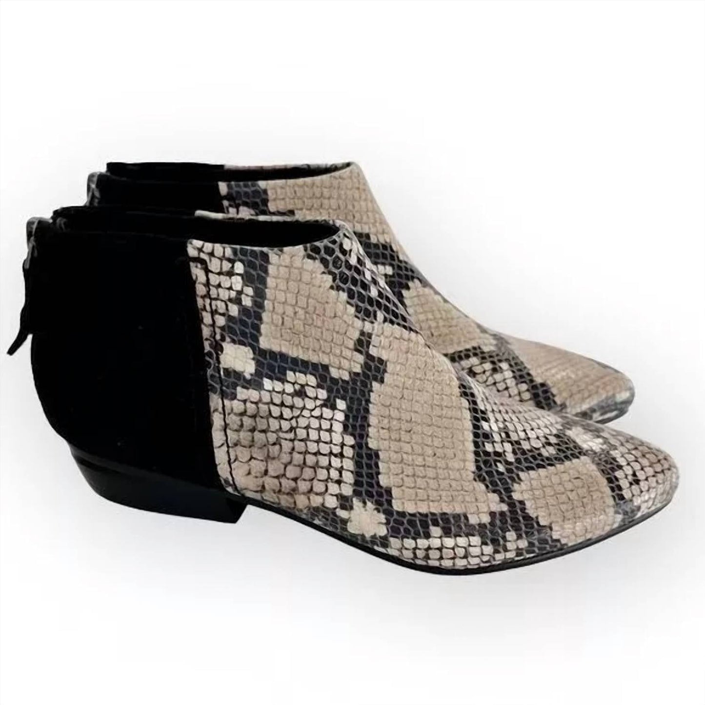 Naked Feet - Women's Chi Bootie