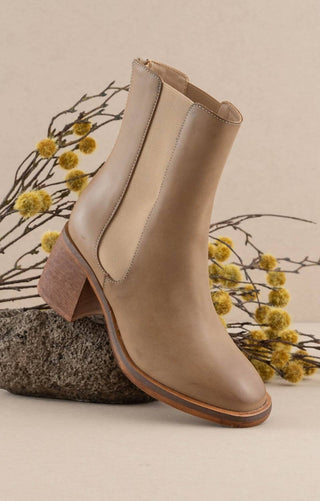 Oasis Society - Women's Olivia Heeled Booties