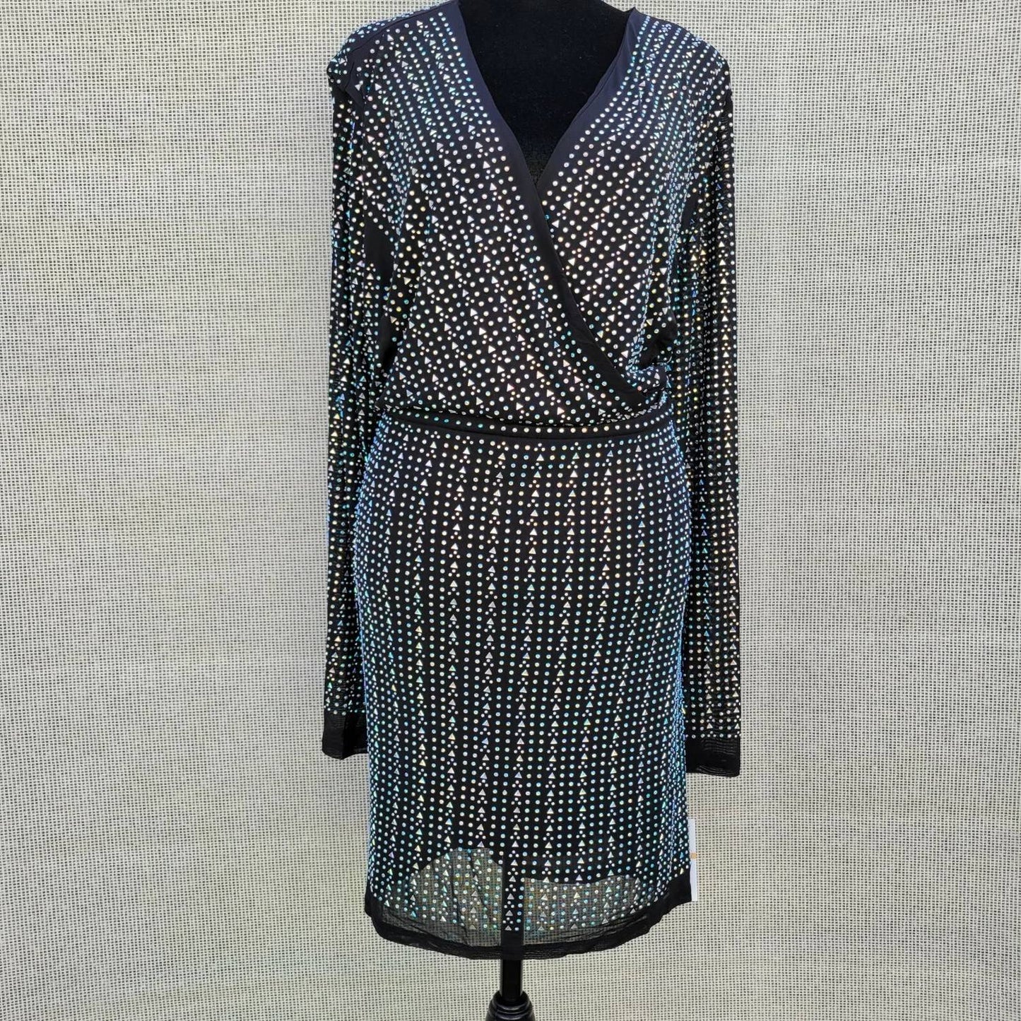 City Studio - P. Social Beads Mini V-neck Dress