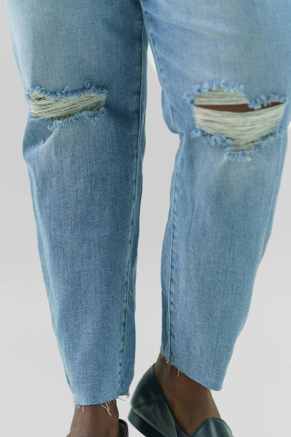 Kut From The Kloth - Rachael High Rise Mom Jean - Plus