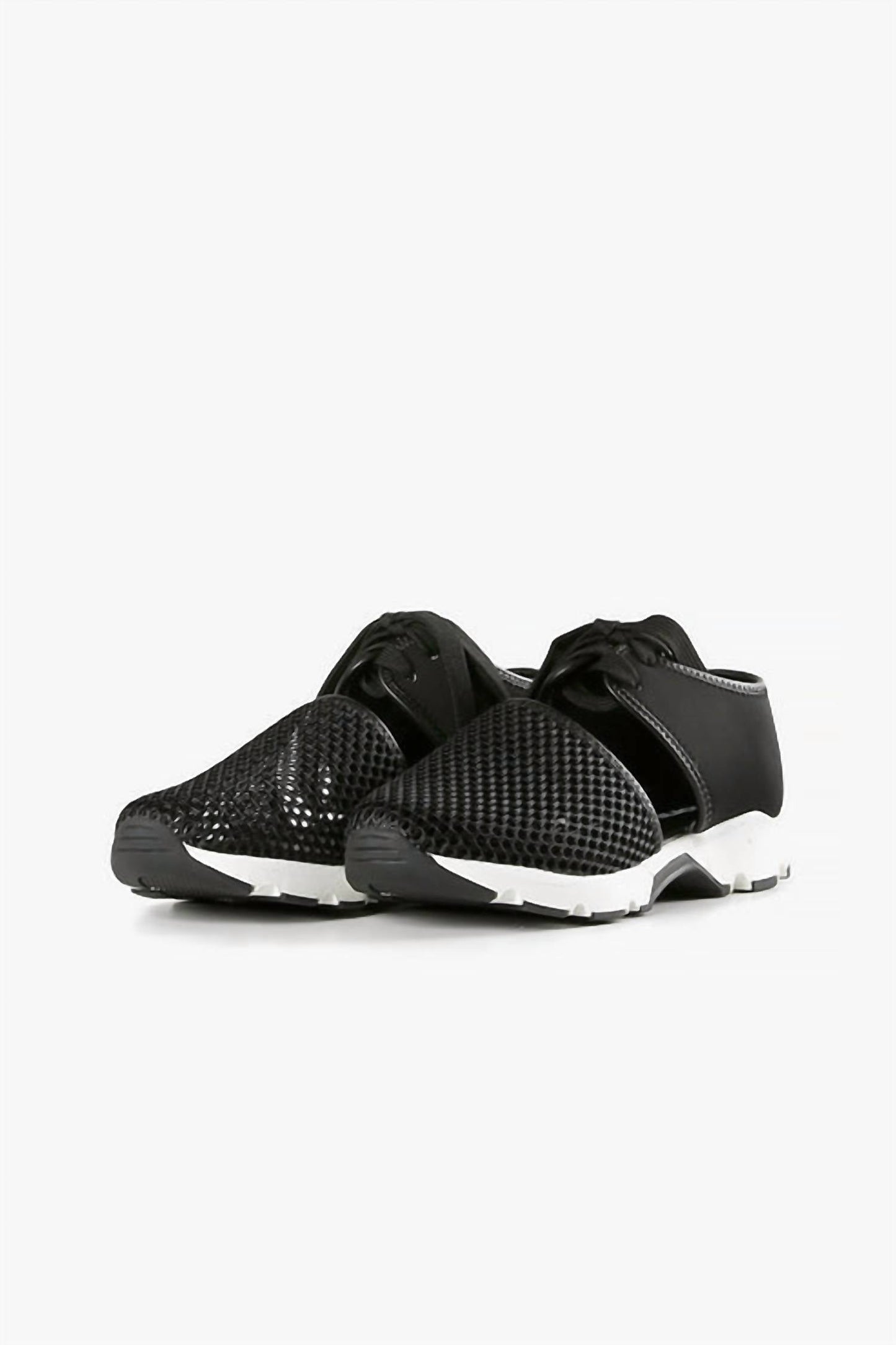All Black - Women's Amazing Mesh Sneaker