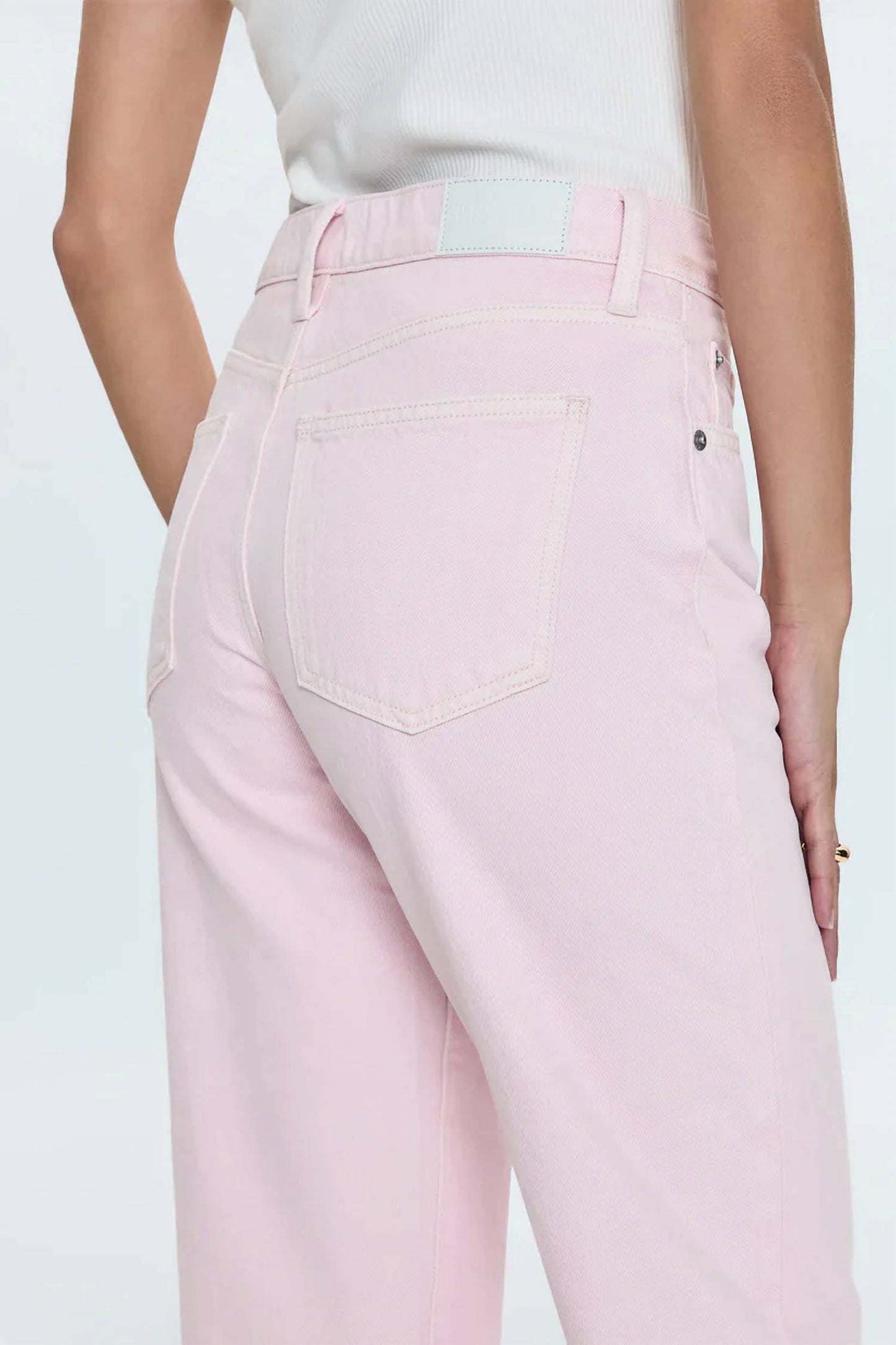 Pistola - Lexi Mid Rise Bowed Straight Jean