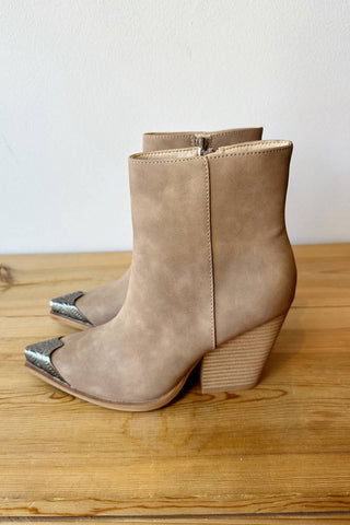 Oasis Society - Women's Zion Western Boots