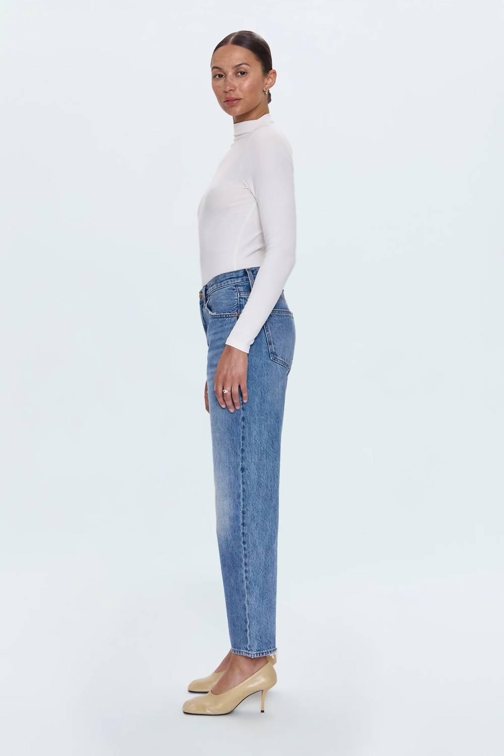 Pistola - Lexi Mid Rise Bowed Straight Jean