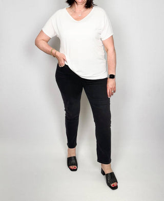 Paige - Cindy Straight Jeans