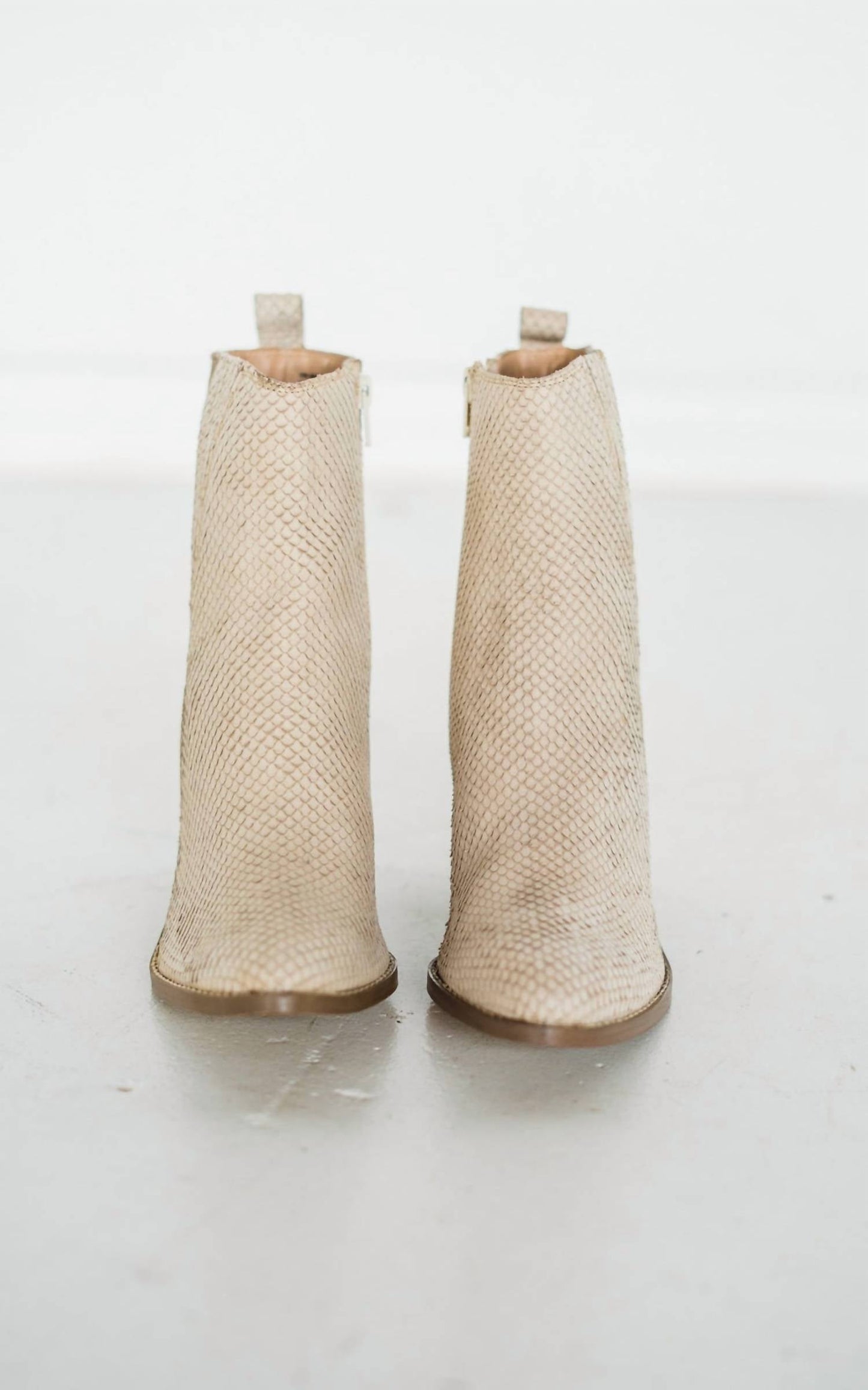 Naughty Monkey - Women's Lizard Bootie