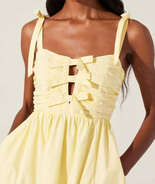 Astr - Helia Bow Front Midi Dress