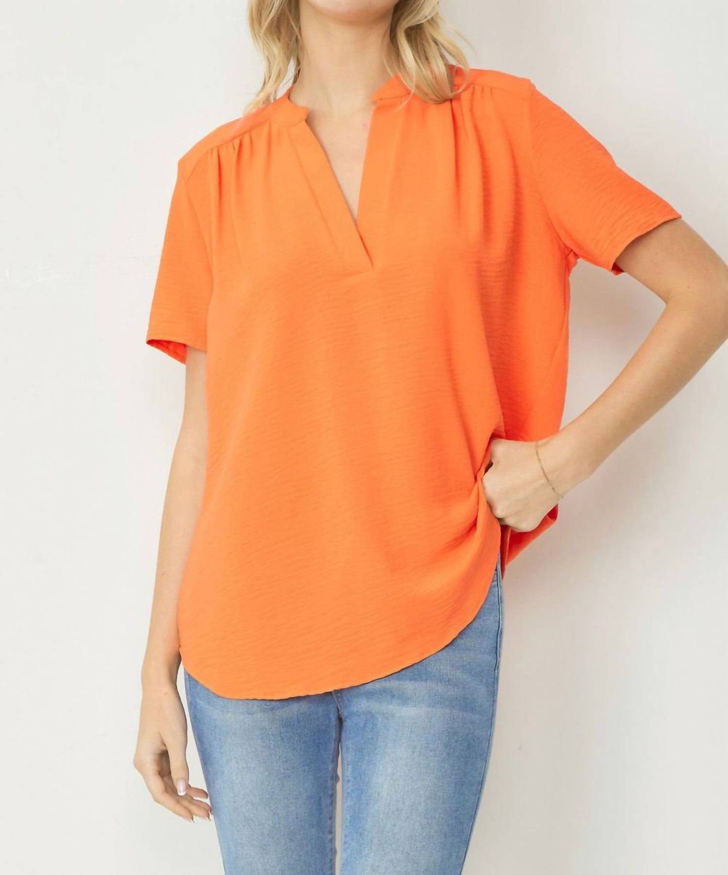 Entro - Short Sleeve V-neck Top