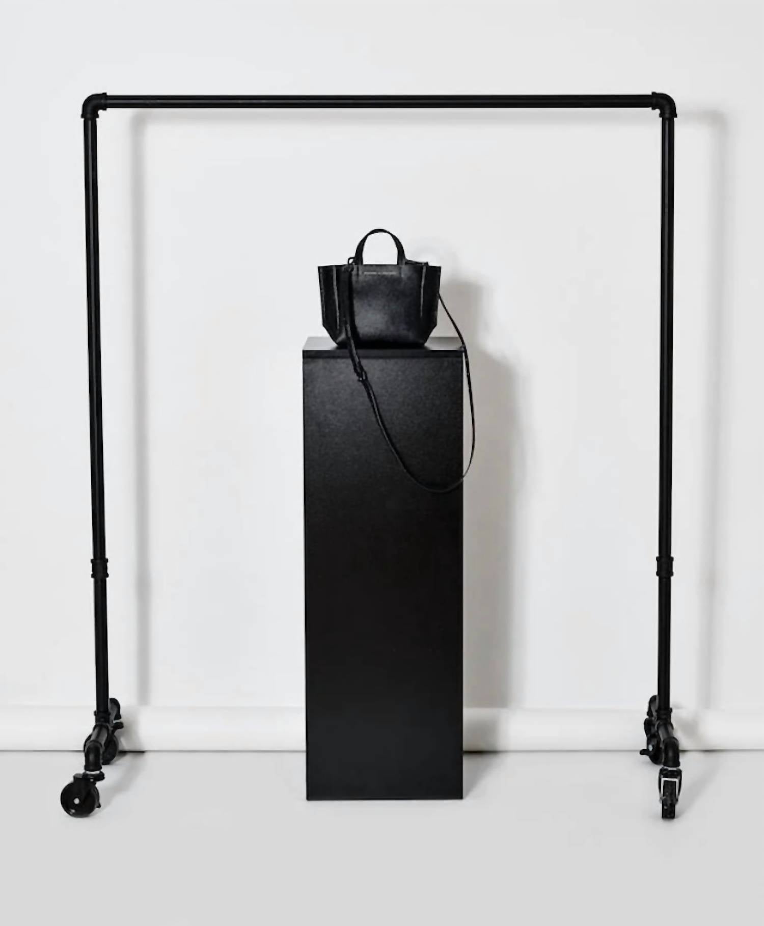 Ampersand As Apostrophe - Women's Leather Micro Tote