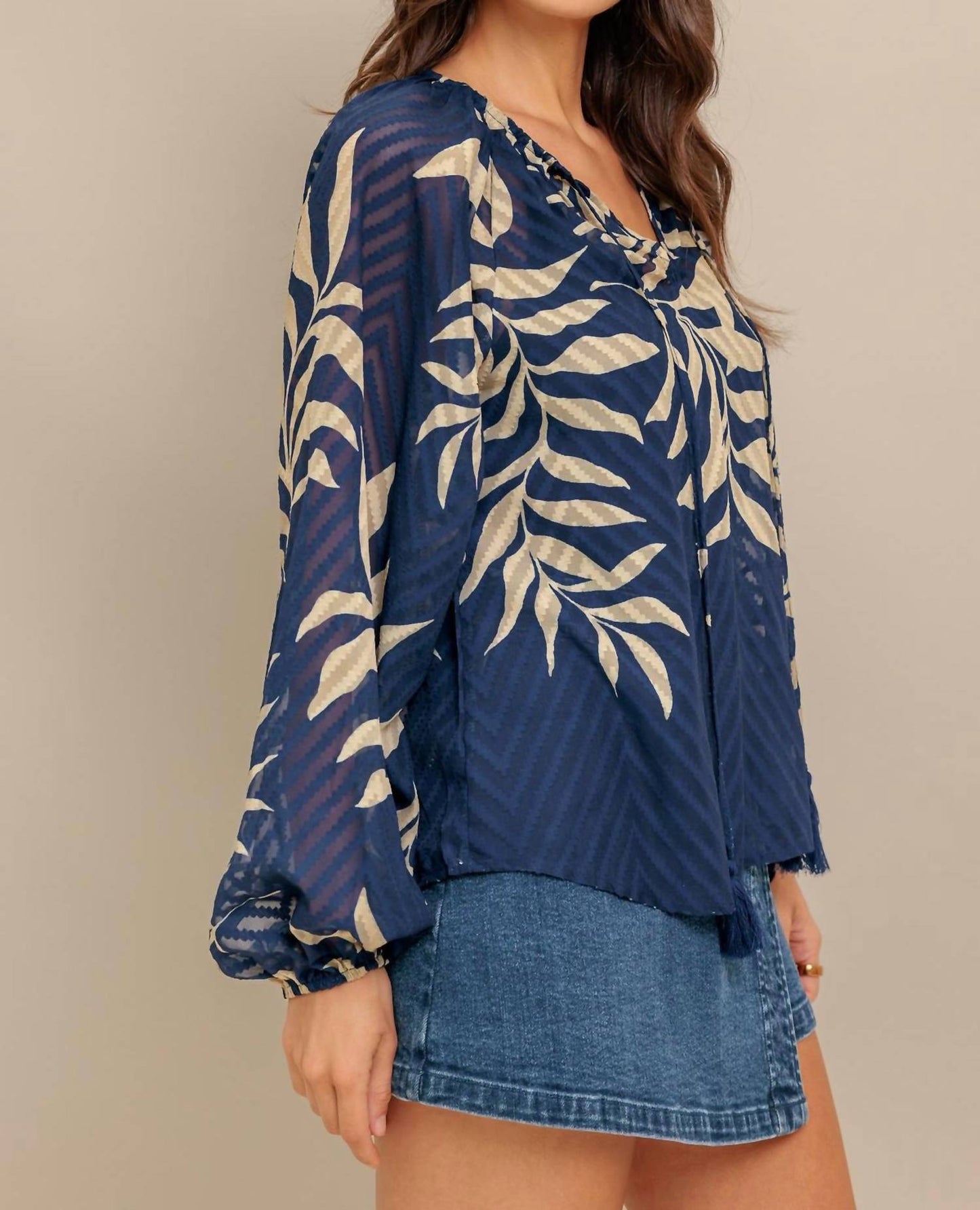 Flying Tomato - Midnight Walk Woven Top
