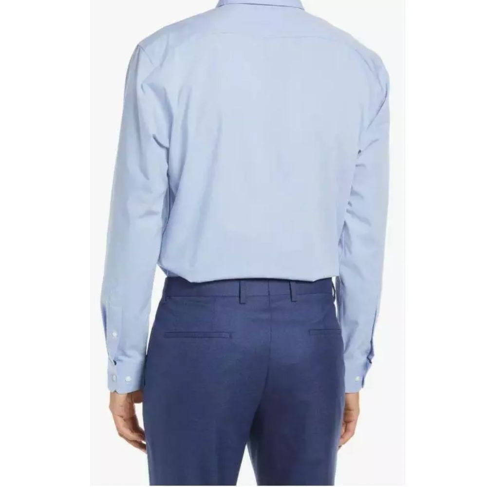 Nordstrom Men's Light Blue Tech-Smart Dress Shirt Size 17.5 - 32