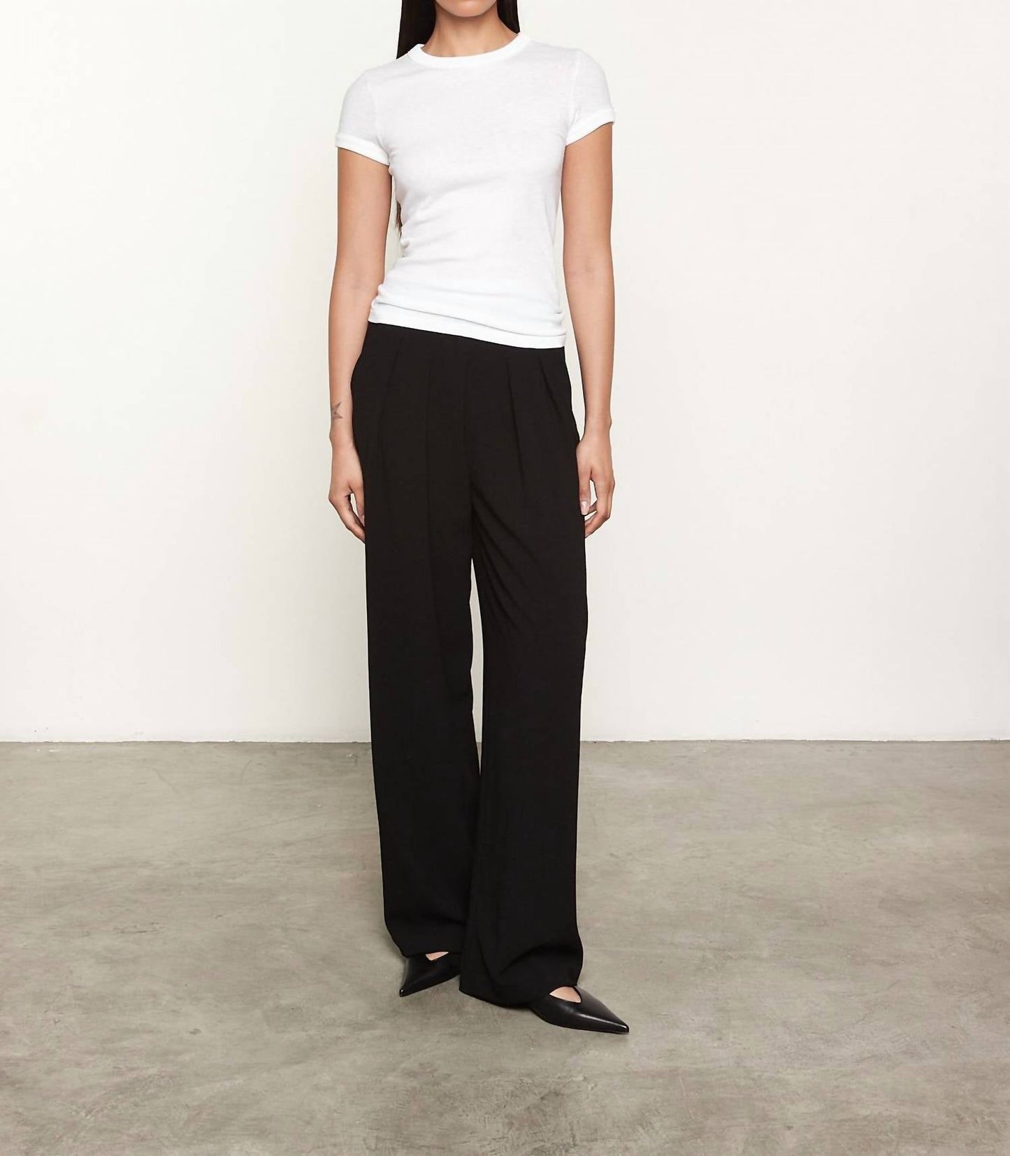 Enza Costa - CASHMERE CAP SLEEVE CREWNECK TOP