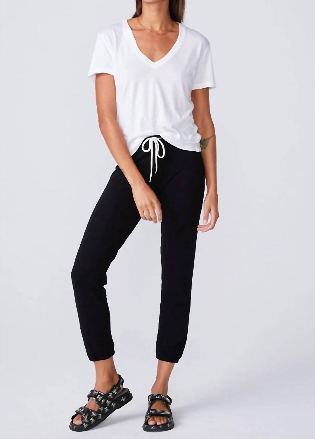 Monrow - Relaxed V Neck Tee