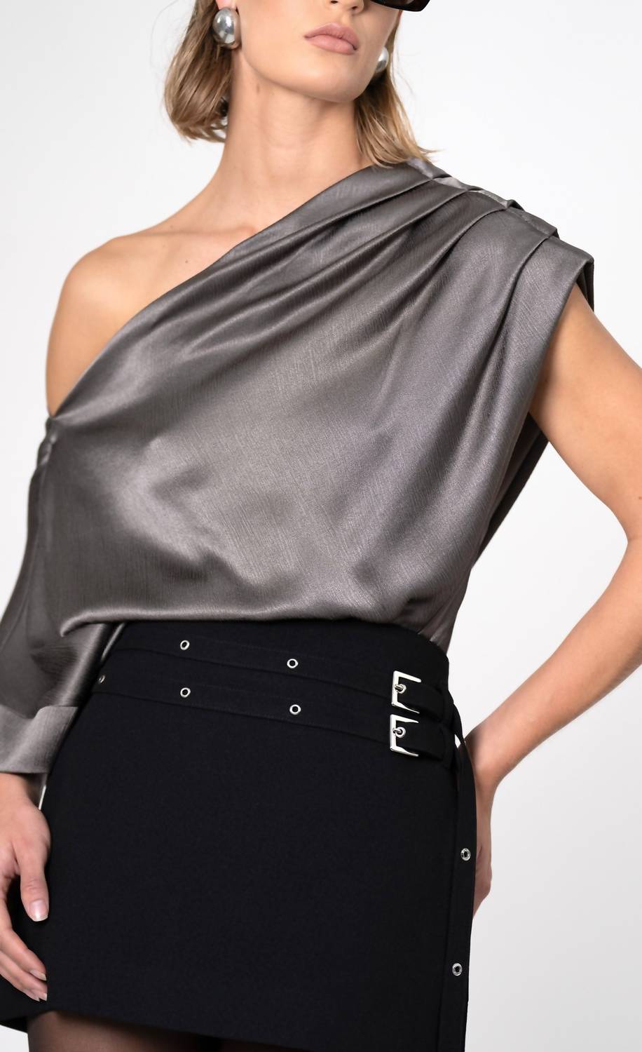 Nonchalant Label - Kenzie One Shoulder Top