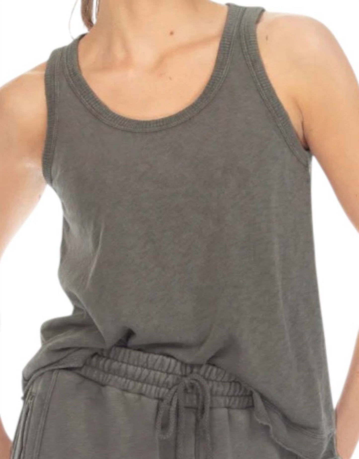 Hello Nite - Bree Scoop Neck Tank Top