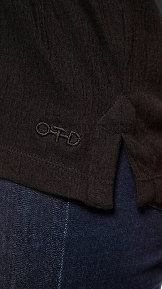 On This Day - Crinkle Cotton Relaxed V-neck Top