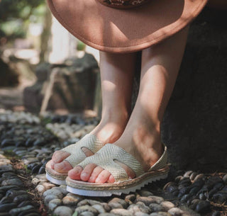 Numa By Spanians - Women's Toe Out Platform Sandals Narrow