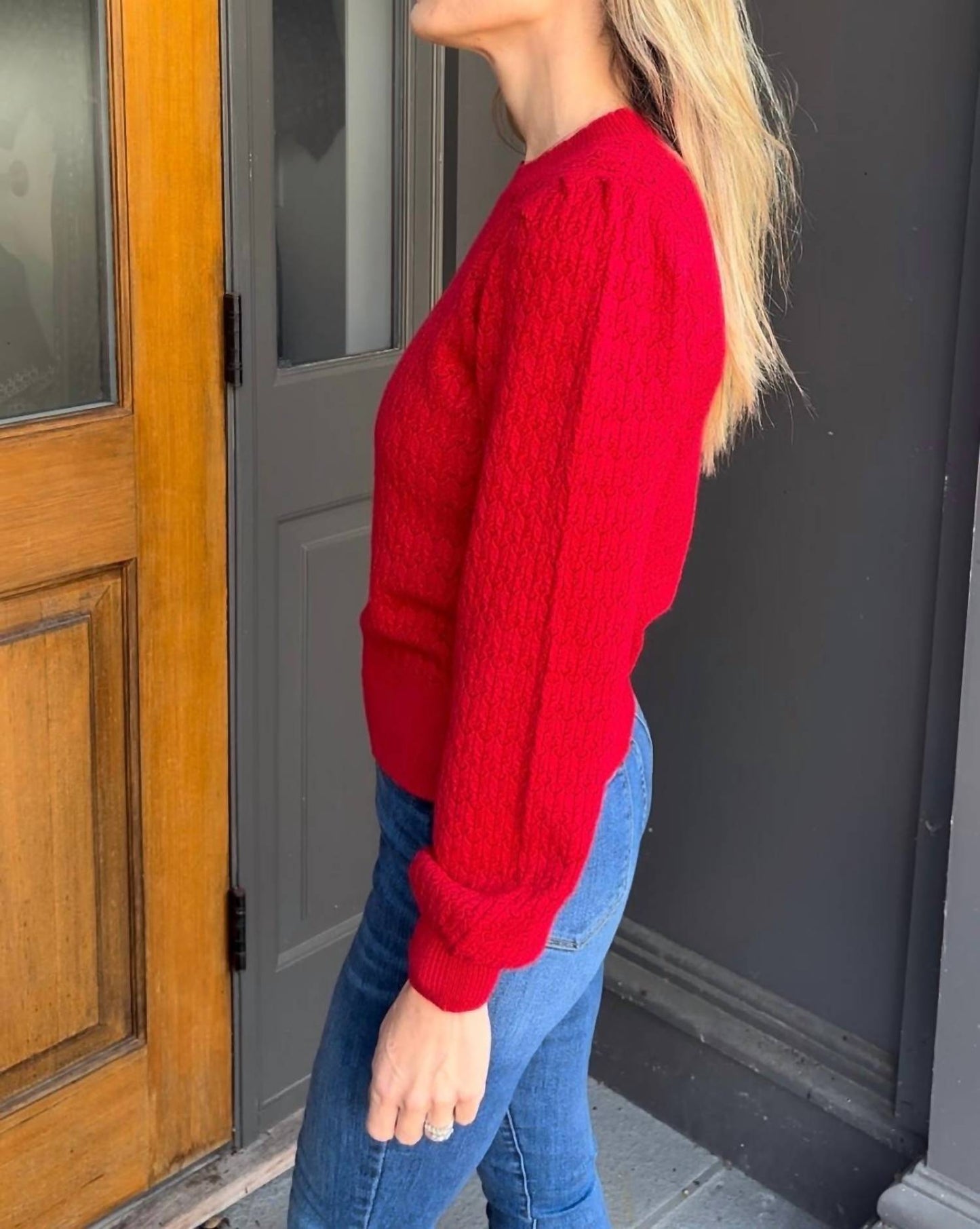&Merci - Scallop Hem Puff Sleeve Sweater