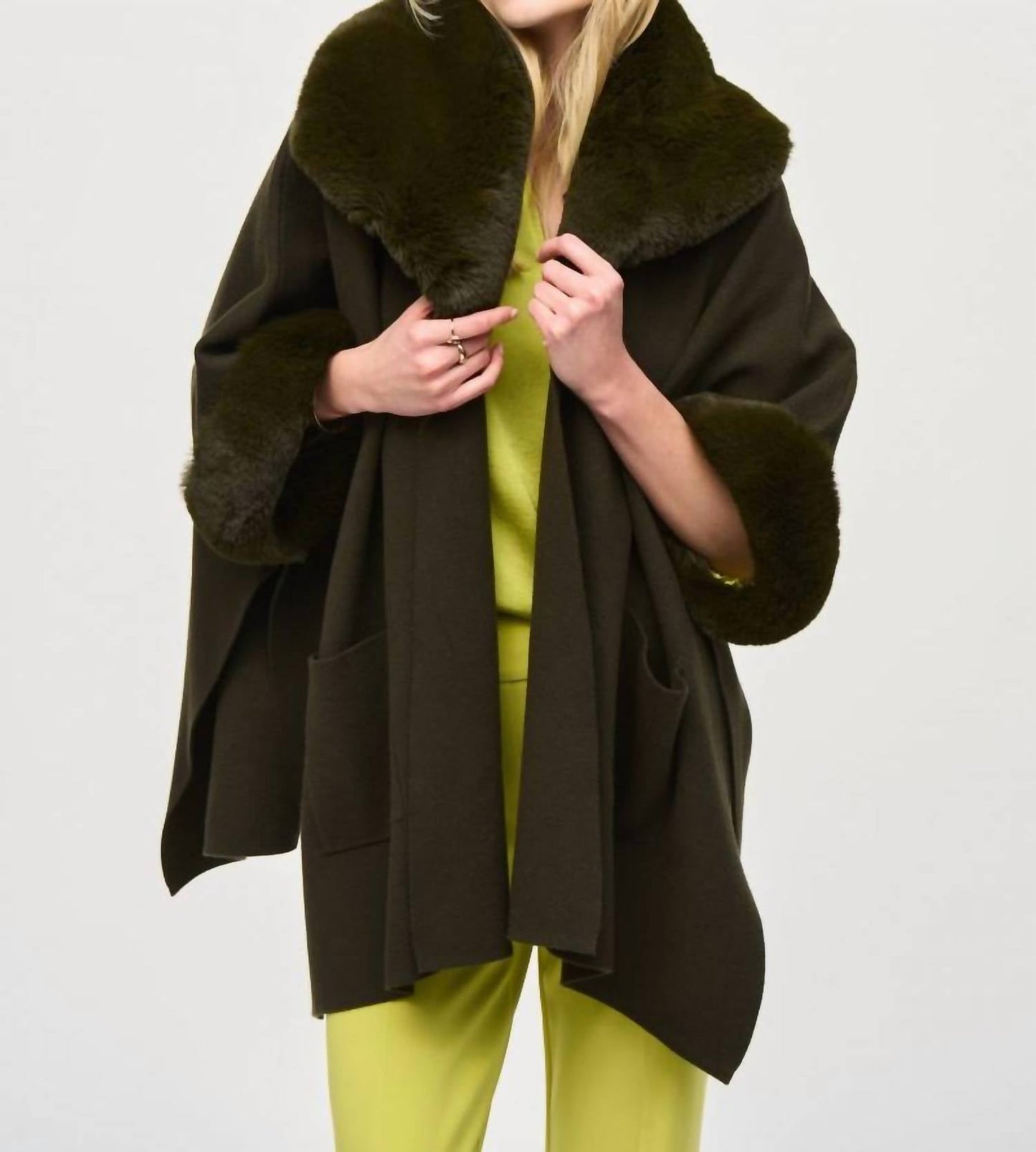 Joseph Ribkoff - Faux Fur Trim Oversized Three Quarter Sleeve Cape