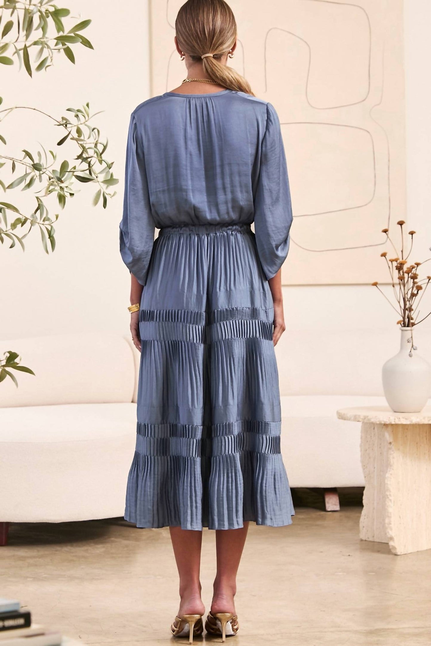 Current Air - Long Sleeve Split Neck Midi Dress With Pleated Skirt