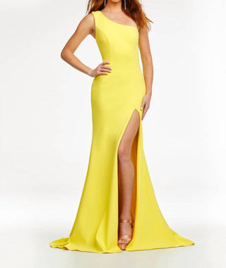 Ashleylauren - One Shoulder Gown