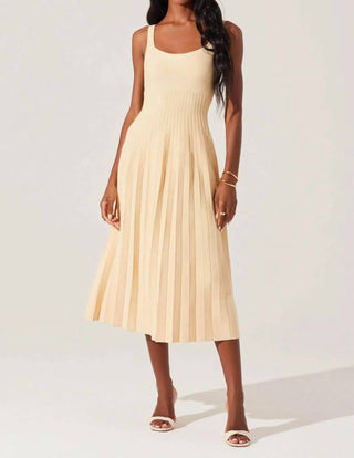 Astr - Aylin Pleated Midi Sweater Dress