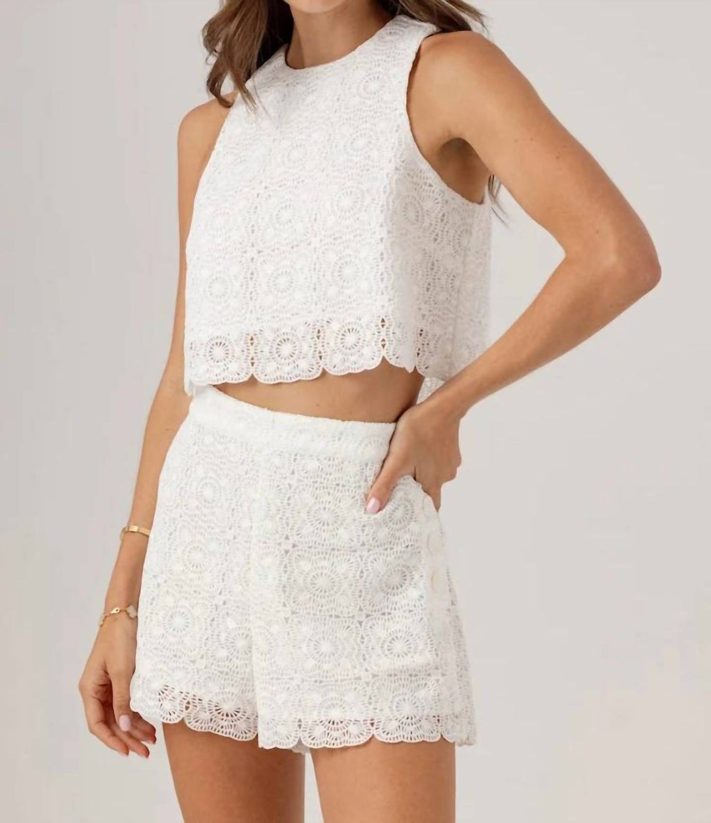 Sundays - Jame Shorts