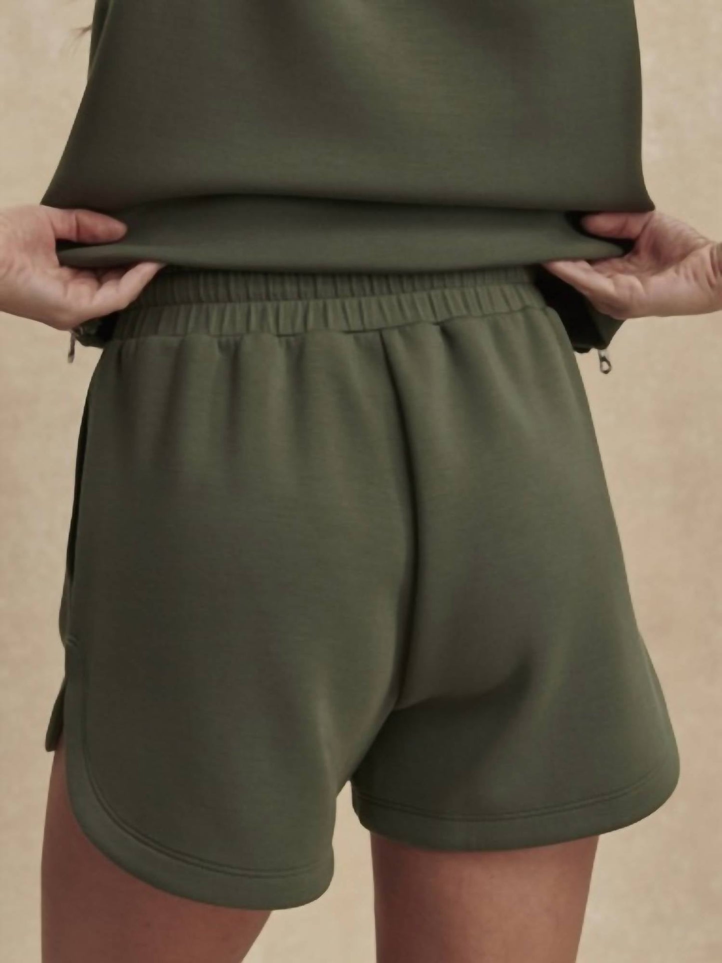Varley - Coulter 3.5 High Rise Short