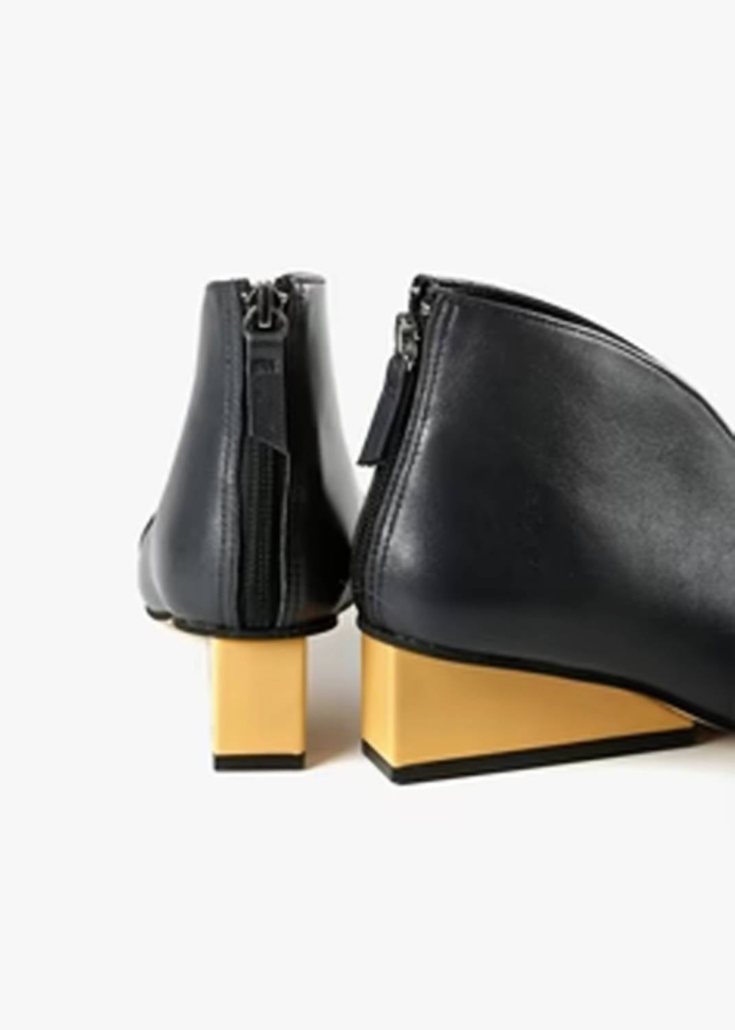 All Black - Women's Square Wedge Shootie