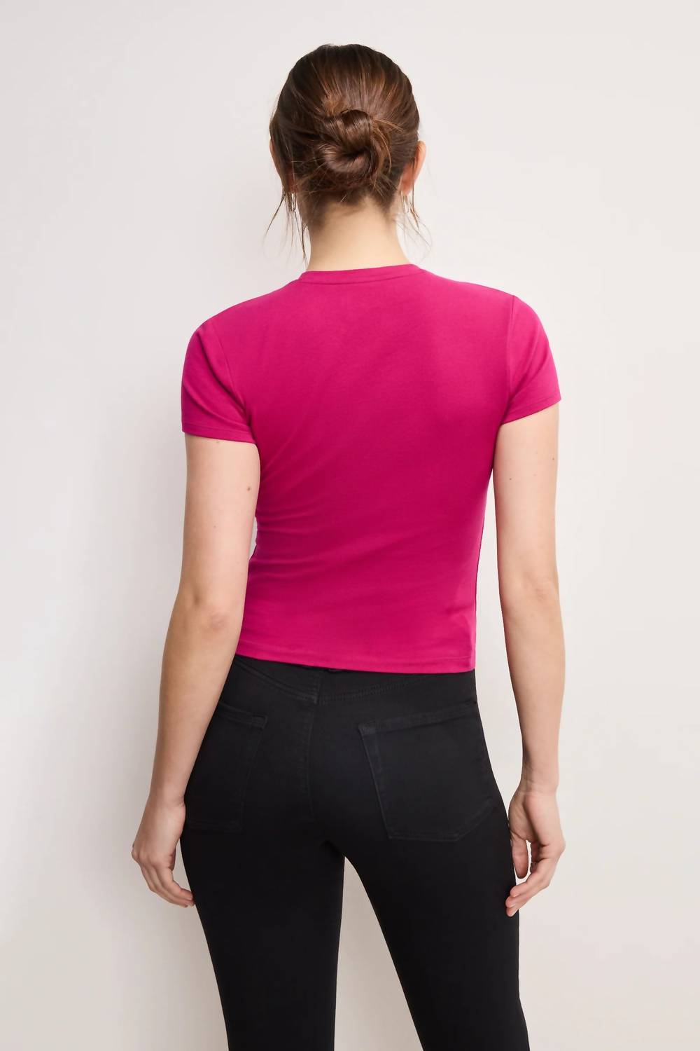 Good American - Super Stretch Baby Tee